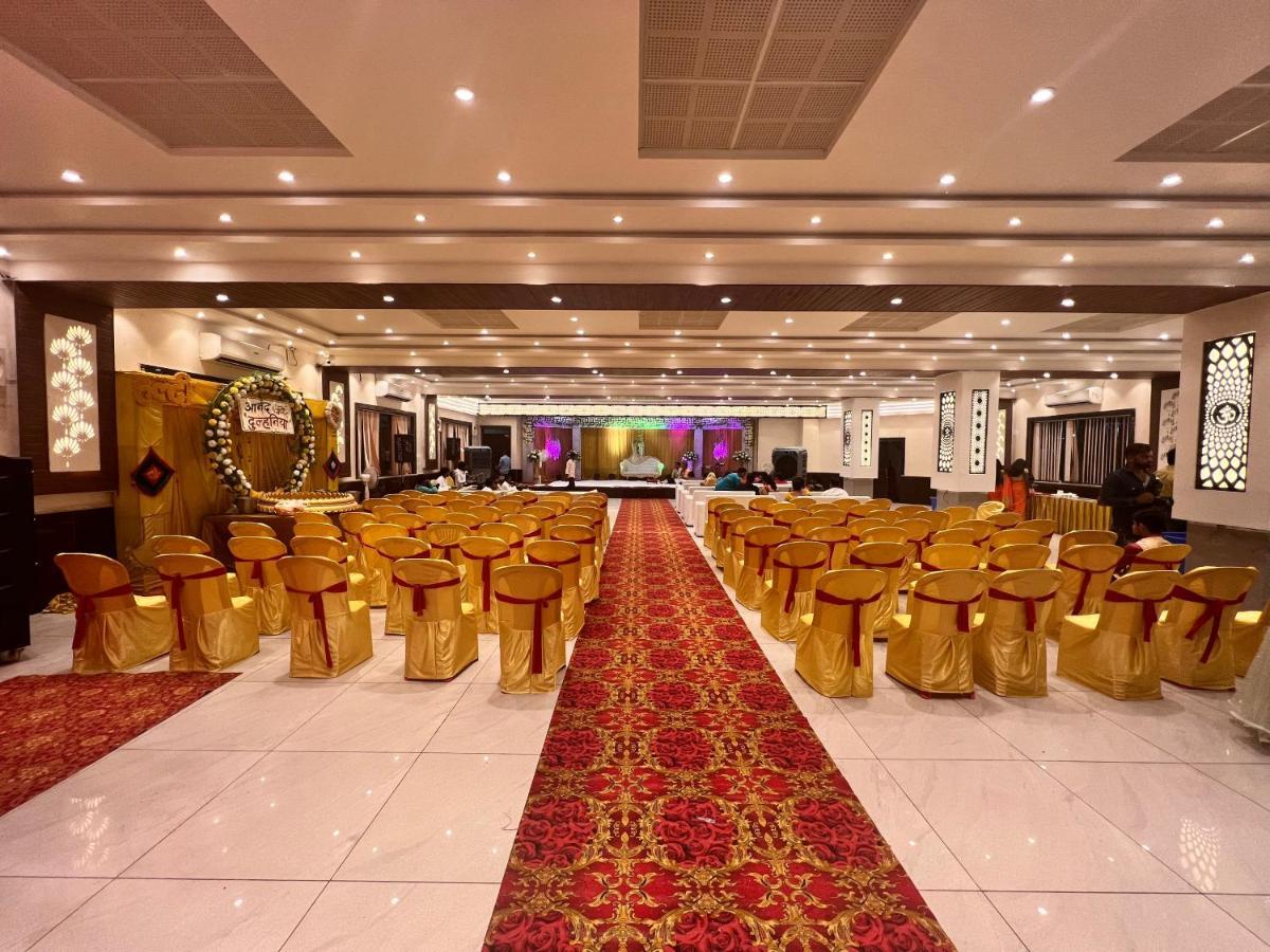 Hotel Shri Siddhivinayak Bina-Etawa Екстериор снимка